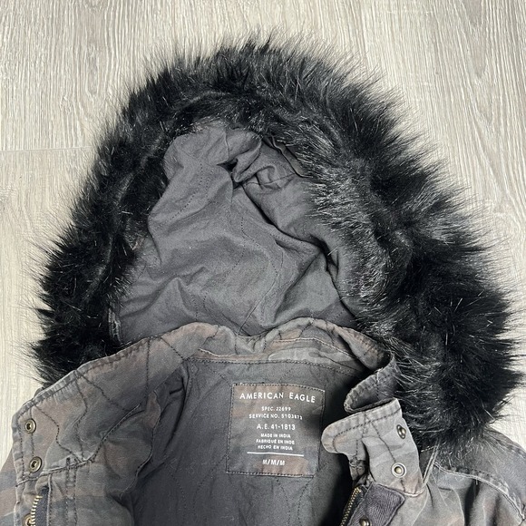 American Eagle Camo Y2K Faux Fur Hood Parka Jacket Coat Womens Sz M Camouflage - Picture 3 of 7